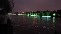 失眠障礙是一種常見的睡眠障礙，是指盡管有適當的睡眠機會和睡眠環境，仍然對睡眠時間和（或）睡眠質量不滿意，且影響日間社會功能的一種主觀體驗。

失眠在人群中的發病情況是怎樣的？

近年來，我國失眠障礙發病率呈明顯上升的趨勢。流行病學研究顯示，我國約45.4%的被調查者在過去1個月中曾經歷過不同程度的失眠。失眠已經成為神經科門診的第二大疾病，僅次于頭痛。

失眠更容易發生在以下人群：

老年人，老年人患慢性失眠的比率達38.2%；

女性，女性患失眠的風險約為男性的1.4倍；

曾經發生過失眠的人群，患病率約是普通人的5.4倍；

有家族史的人群；

生活壓力大、生活上有重大事件發生的人群；

性格焦慮、完美主義的人群；

對環境敏感的人群；

有

焦慮癥

、

抑郁癥

等精神、

心理疾病

的人群，約70%～80%的

精神障礙

患者同時有失眠的癥狀；

有慢性內科疾病的人群。

失眠有哪些類型？

根據失眠癥狀發生和持續的時間長短，可以分為短期失眠障礙、慢性失眠障礙、其它失眠障礙。

短期失眠障礙

短期失眠障礙是指出現失眠癥狀的時間不超過3個月，與應激、心理、環境變化有關。

慢性失眠障礙

慢性失眠障礙是指出現失眠癥狀的時間在3個月以上，并且一周至少發生3次。

其它失眠障礙

即不符合以上兩種類型的失眠，如出現失眠癥狀的時間在3個月以上，但一周少于3次。配圖