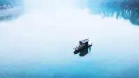 人生并不長(zhǎng)，別一直為難自己了，放遠(yuǎn)目光，去看看這個(gè)世界的壯闊，去感受感受這個(gè)世界的美妙，你會(huì)發(fā)現(xiàn)，為難自己實(shí)在不是一個(gè)理智的選擇。配圖