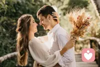 婚戀中尊重、承諾、激情、親密成癮、慢慢懈怠厭煩、導致出軌分手多源安全歸屬感，煩惱因防御，根源在創傷造成的自動化自卑思維。配圖
