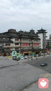 折磨你的從來都不是
任何人的情緒
而是你心存幻想的期待配圖