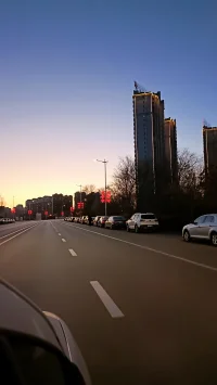 身體和心靈是相統一的，身體的疾病80%或者更多，是來自心理問題，情緒的瘀堵，解決了心理問題才是治療的根本！大量軀體疾病通過心理療愈就能完全好了，身體很智慧，自有大藥。配圖
