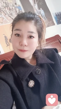 【心理技巧：時間之能量管理】

延長工作時間不可取，因為時間是一種有限的資源。相比之下，能量則不同，能量是無限的。能量主要來源于身體、情緒、思想和精神，通過增強體能、保持積極的情緒、集中思想、合理分配精力，我們就能更高效的完成工作。要知道，很多外企是不支持員工加班的!配圖