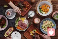 當你難過時，可以試著跟自己的五感鏈接。你會聽到，看到，觸到，嗅到，嘗到，你就回到此時此刻了。配圖