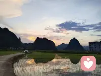 有些事，在你的理智控制下，你的認知意識里是放下了，可偶爾還會受到夢魔的折磨（還會在夢境中撕心裂肺的重演著），那是因為這件事還藏在我們的潛意識里，沒有真正的放下。感謝自己選擇了學習心理學，才慢慢的治愈自己（昨晚上的夢境終于發生了歷史性的突破）
朋友們早上好??????????配圖