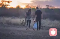 遇到這樣的關系，果斷切斷

一個人最大的輕視，不是詆毀，而是無視。
一個不把你放在心上的人，自然也不會把你放在眼里，他忽視你的存在，對你的需求視若無睹，不過問你的生活，不在意你的情緒，不想在你身上浪費時間和精力。
被忽視的你，會因被拒絕、被無視而產生挫敗感，也會因這段關系的不對等而感到委屈，甚至開始自我懷疑——“是不是因為我不夠好，才不值得被認真對待？”
一個人如何對待你，是Ta的選擇，我們只要做好自己，決定遠離誰和親近誰，而不必靠對方的態度來評判自己。
感情是相互的，當你發現這段關系里只有你在付出，就該看清對方，減少來往，這是對自己最大的尊重。配圖