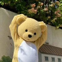心理學(xué)家認(rèn)為，最好的教育是家庭教育。
法國的教育專家通過研究發(fā)現(xiàn)，孩子的成長和教育僅有15%和學(xué)校教育有關(guān)。

相比之下，家庭教育對(duì)孩子的影響要更大。
父母是什么樣，孩子就是什么樣。
父母是孩子的第一任老師，而孩子就是父母的復(fù)印件。配圖