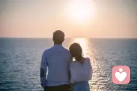 告訴你一個治愈自己的好辦法：享受忙碌，適應孤獨。配圖