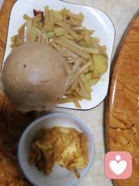 自己一個(gè)人的時(shí)候可不能偷懶做飯喲，因?yàn)槟菚?huì)對(duì)不起一個(gè)非常重要的人——自己配圖