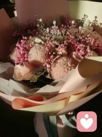 30歲以后真的遇不到愛情了嗎？是太多的生活壓力磨礪了我們嗎？是所謂的條件阻礙了我們嗎？還是我們看待原本的愛情想像消失了呢？我說愛情無處不在，你是不是覺得太夸張了呢？配圖