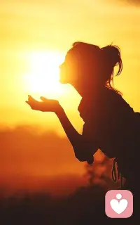 君之閱?14
育兒這項(xiàng)系統(tǒng)工程，同時(shí)關(guān)系到至少三代人：包括核心角色父母，他們的雙親上一代，以及孩子。配圖