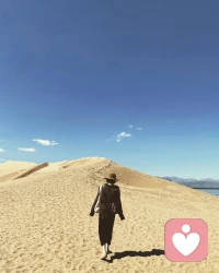 婚姻的五大致命伤
1.坚持我是对的
2.托付心态
3.不愿分享内心感受
4.维持苹果式的和谐
5.不知如何有效地处理冲突配图