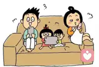 预防手机沉迷，从这四点入手;

第一，和孩子讨论手机使用规则:比如和孩子共同协商每天玩手机的时间并严格遵守:手机不能带到学校:吃饭、走路不使用手机等等;

第二，培养一些健康的兴趣爱好，让孩子发现比手机更有趣的东西;

第三，多陪孩子，让亲子时间取代屏幕时间。
第四，不做坏榜样，在孩子面前，即使是忍，也要少玩一点手机。