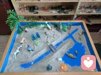 只有一腔熱忱是幫助不了來訪者的，你必須什么都知道，但是什么都知道不是為了分析和指導，而是為了幫助和理解。配圖