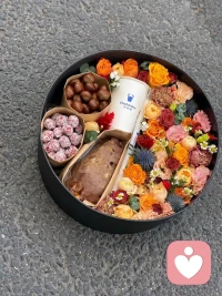 原生家庭可以影響我們，但不能決定我們，心理學講一因多果或者一果多因，自我救贖的決定權，還是在于自己。配圖