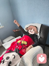 如果你真正準備好了接受一個長期關系，比如婚姻，你更適合選擇一個與你有較高融洽度和較低緊張度的人。
親密關系中的高緊張度意味著和伴侶不斷地挑戰對方。
因為要忙于應付必然不斷涌現的問題，你們之間將很少有安寧與和諧的時間，更多的是戲劇化的情感動蕩。
緊張度就像是摩擦，它會加熱親密關系，磨平你們的棱角。
這對個成長有很多好處，但不會給你的生活帶來樂趣，除非你是個受虐狂。配圖