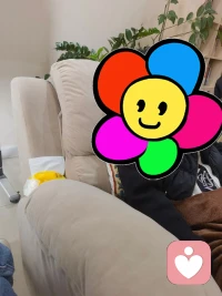 高中學生，因人際關系困擾找我咨詢。

一次催眠，煩躁情緒從9分降到了1-2分，頭腦發懵的感覺，從7-8分降低到了1-2分。隨后做了打包處理…

喚醒之后，孩子感覺很輕松。

她說能回去應對學校里的“變態”同學了。配圖