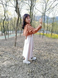 不要讓“準備”成為拖延的借口，行動就從此刻開始；不要質疑自己的能力，相信你遠比想象的更強大；讓學習和運動充實生活。每天一點小小的改變，告別消極、懈怠的自己配圖