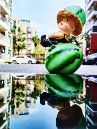 好的人生伴侶，相似也互補，互相治愈，互相救贖。

不僅能減輕人間一半的疾苦，更會讓你對這個世界變得足夠溫柔配圖