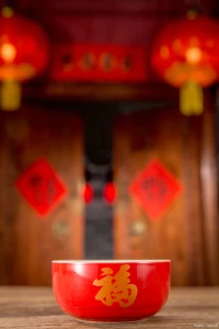 每個冬天的結束都是春暖花開，每個明天的到來也會是新的征程。只要滿懷希望，就會所向披靡。新的一年，共勉！配圖