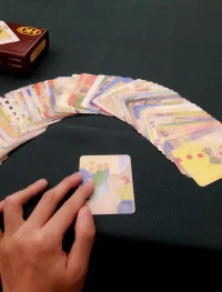 oh！太準了！
oh卡又叫潛意識圖像卡，是運用心理投射的原理探索潛意識的工具。
心里的困惑矛盾、理想的另一半、親密關系、探索自我等等，都可以用oh卡牌來幫助我們～  需要私信我哈??配圖