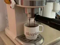 努力做一個溫暖的人
如果不能像太陽照耀世人，
至少如燭火一樣溫暖一方。配圖
