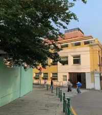 在生活的道路上，我們只有展望未來，才能向前邁進，只有回首過去，才能理解人生……配圖
