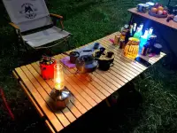 希望你的小世界里
山花爛漫，茶酒俱全
安寧清淡，明朗歡愉配圖
