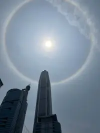 已在谷底，怎么走都是向上，所以，你還怕什么呢……配圖