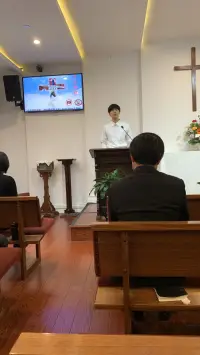 中国的知识付费正在猛烈收割中国的韭菜配图
