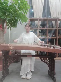 修心當(dāng)以凈心為要，修道當(dāng)以無我為基。過去事，過去心，不可記得；現(xiàn)在事，現(xiàn)在心，隨緣即可；未來事，未來心，何必勞心
----現(xiàn)在的你還好嗎？配圖