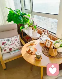 停止過分復盤痛苦，能渡你的，
從來都不是已經過去的爛人爛事，
而是選擇，向前看、去行動的自己。配圖