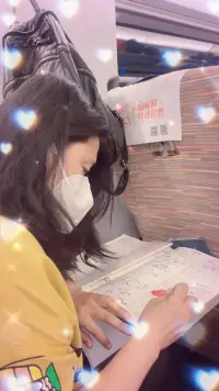 高三的同學 有壓力 焦慮的 學習瓶頸期 可以找我聊聊 也許我的建議會讓你醍醐灌頂 本人從事高三沖刺17年了配圖