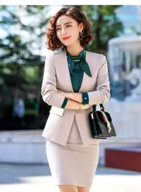 女人是最容易懷舊，最容易在過去的一段感情里找回憶的。一個女人婚前感情越復雜，婚后越容易有著太多的感情糾纏。別的不說，現如今同心聚會特別流行，女人參加聚會喝兩杯，面對過去的初戀回憶滿滿，在前任的撩撥下很容易動情失控。

當然，那只是一種可能性，絕非必然。主要是女人婚前愛過的男人過多，感情觀就會受到很大的影響，容易犯迷糊。這樣的女人面對過去的前任們總是愛犯賤，一旦對方有點感情上的失意和生活上的失落，她們還愛寬慰安慰前任。配圖
