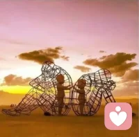 當你想要控制別人，你已經(jīng)被別人所控制！如果你是自己的主人，你不僅不會被別人所控制，你也不會控制別人配圖