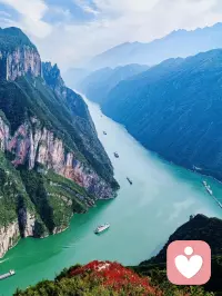 你眼所見的，都來自眼所不見的地方。

而且眼所不見的，掌控和決定著眼所見的。

如同此說，其上如是，其下亦然。

那眼所不見的力量也在你內(nèi)在。配圖