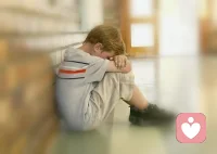 解決抑郁

10月17日報道據英國《泰晤士報》網站10月6日報道，研究表明，作為“團體跑步療法”項目的一部分，每周與其他人一起跑兩次步可以與抗抑郁藥物一樣促進心理健康，此外還會帶來強身健體的好處。

荷蘭研究人員打算比較藥物和體育鍛煉對抑郁癥和焦慮癥患者的治療效果。

他們對141名存在心理健康問題的患者進行了研究，讓他們在兩個治療方案之間做出選擇，然后進行16周的治療。

有45人選擇了服用16周的抗抑郁藥物，他們服用的是被廣泛使用的選擇性血清素再吸收抑制劑。

另外96人選擇了一種基于跑步的療法。在這16周時間里，每周會有兩三次“每次45分鐘的一起跑步活動”。

有興趣的朋友可以去試一試配圖