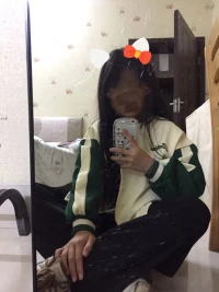 .凌晨的心事不知跟誰傾訴配圖