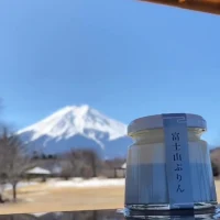 既然過去不可再找回。
不如像漫長歲月裡說的那句:別回頭，向前看！
六月已到，重頭來過，嶄新開始:)配圖