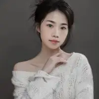 改變，永遠(yuǎn)不嫌晚，
無論你是幾歲，
也無論你目前所處的境況有多糟，
只要立定目標(biāo)，一步一步往前走，人生隨時(shí)都有翻盤的可能性。新的一天，早安配圖