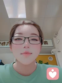 多掙錢，少生氣！現實生活一場戲，玩的都是人民幣，擼起袖子加油干……配圖