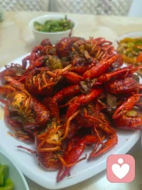 自己做的油焖大虾 比外面好吃很多配图
