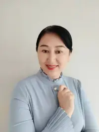 頂級智慧：穩住自己。
1.穩住情緒，不動怒：沉得住氣是一個人最了不起的定力。
2.穩住心態，不悲觀：以樂觀的心態去面對挫折，積極應戰。
3.穩住自己，厚積薄發：不急不躁，安心走好每一步。
愿你保持一顆平常心，加油向前。配圖