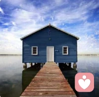 再长的路，一步步也能走完，再短的路，不迈开双脚也无法到达。配图