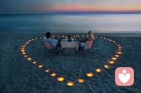 顯化沒有那么容易

我們在顯化自己的愿望的時候，不管你是想得到錢 還是愛或者別的任何東西，都有最大的兩個障礙

1、不相信：我的愿望真的能實現嗎

2、焦慮：為什么他還不來找我？、他到底會不會回我weixin？、他能不能向我表白？

當你腦子里有這兩個想法時，就會拖延你的顯化，愿望就不會成真了

顯化是假設自己【已擁有】的狀態，你如果無法活在終點，你的內心就不會有這樣的飽滿感（你的思維維度、震動率沒有改變）

靈魂沒有先過去，肉身也達不成目標

當你始終在留意三維世界中糟糕的一面：我失敗了、他不愛我、我賺不到錢，那你就沒有【已擁有】的狀態，你的靈魂體會不到這樣的狀態，你的生活完全沒有機緣感受到這種狀態

要加速顯化就要在生命中捕捉【已擁有】的狀態

哪種行為讓你感覺到【我好喜歡我們的關系？】
哪種行為讓你覺得【我這一刻好愛我自己】
哪種場合讓你覺得【這筆錢賺得真舒坦】

記住這些時刻，一遍一遍的去做，就會加速你的心愿成真配圖