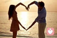 看到一種說法，真正有福氣的人是那種深陷輿論旋渦，自身還能安然無恙的人

自身心力強(qiáng)、福氣厚所以不會(huì)受到他人言語的影響

另一方面又消耗了【造謠者】【八卦者】【批判者】的心力的生命，懲罰了他們

所以，不理會(huì)外界噪音，不被他們影響，還能把自己的日子過好，就是對(duì)他們最大的懲罰 ???配圖