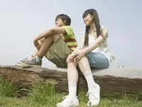 睡前幾條tips：
1、不管你今天犯什么錯(cuò)，都翻篇，別再責(zé)備自己
2、你擔(dān)憂的90%的事情都不會(huì)發(fā)生，先休息
3、少說(shuō)不利自己的話，多贊美自己，多暗示自己【會(huì)好運(yùn)常駐】
4、他她不喜歡你/沒(méi)來(lái)找你/沒(méi)給你發(fā)信息，不重要/不用怕/不介懷 ???
5、心慌會(huì)做錯(cuò)事，內(nèi)核穩(wěn)一切事情都有轉(zhuǎn)機(jī) ???配圖