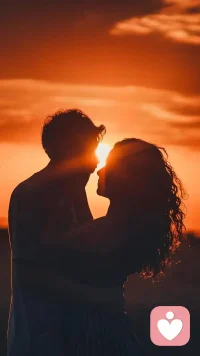 元氣很重要，比錢還重要

現在走在街上，基本上遇不到幾個元氣飽滿的人了

有些人看起來很happy，其實是亢奮，外強中干，看似好像很有能量，實則遇到一點打擊就蔫巴了

真理掌握在小部分人手上，那在大家都沒有元氣的時候你有元氣，你一定能收獲百倍好處 ???配圖