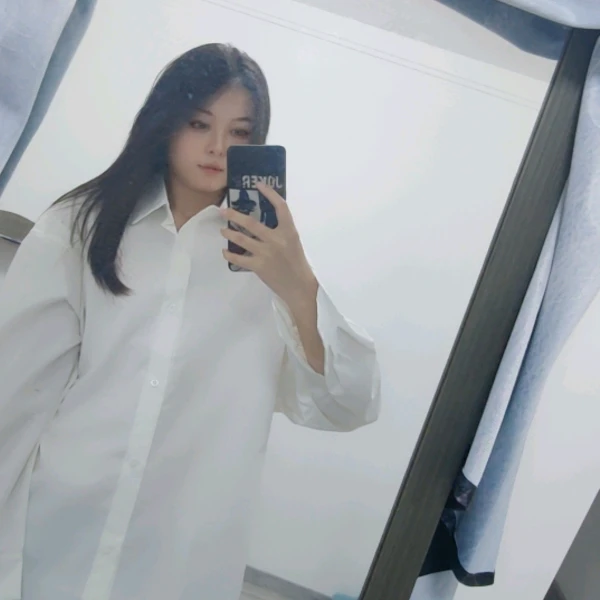 塵沫【情感關(guān)系】