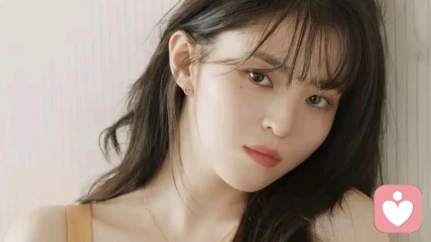 挣脱“自我投射”的牢笼:活在现实里的心理治愈指南