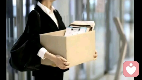 职场 PUA:第一次被他当众否定,我以为是我不够好